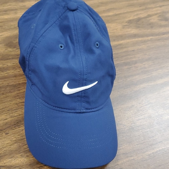 Nike Legacy Dri Fit Cap